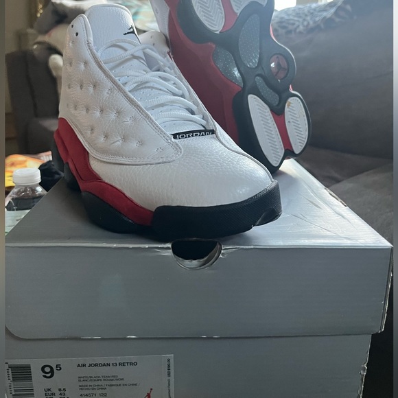 Air Jordan Retro THIRTEEN “Chicago” (2017) - Picture 4 of 7